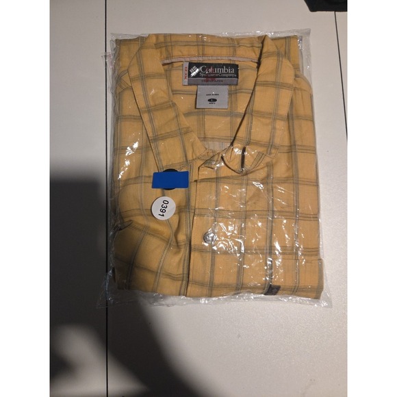 Columbia Sportswear Yellow Plaid Button Up,‎ Men's Large Shirt, Short Sleeve - Picture 8 of 8